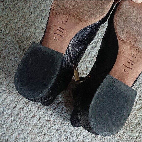 TIBI Wyatt embossed Buckle leather ankle Booties In Black size 5.5 - Picture 15 of 15